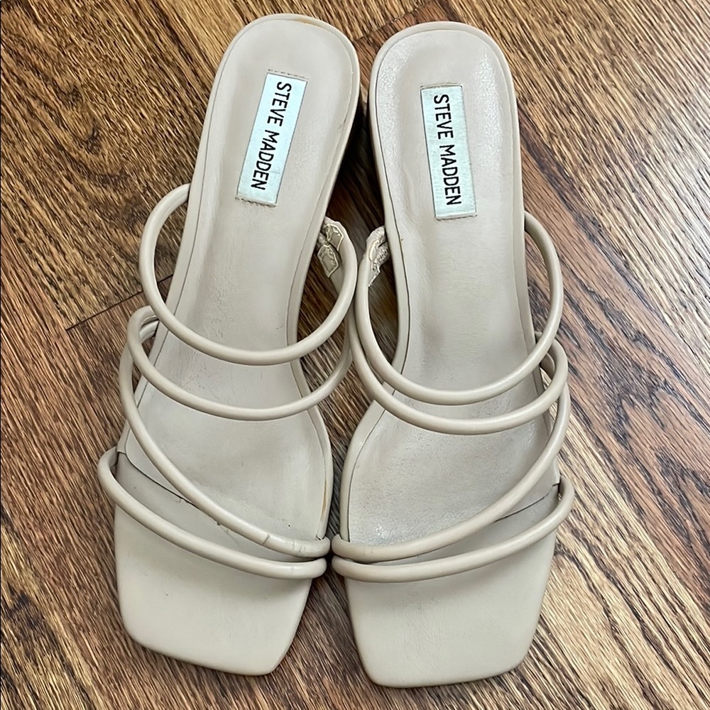 Steve Madden Cream Heeled Sandals with Square Toe